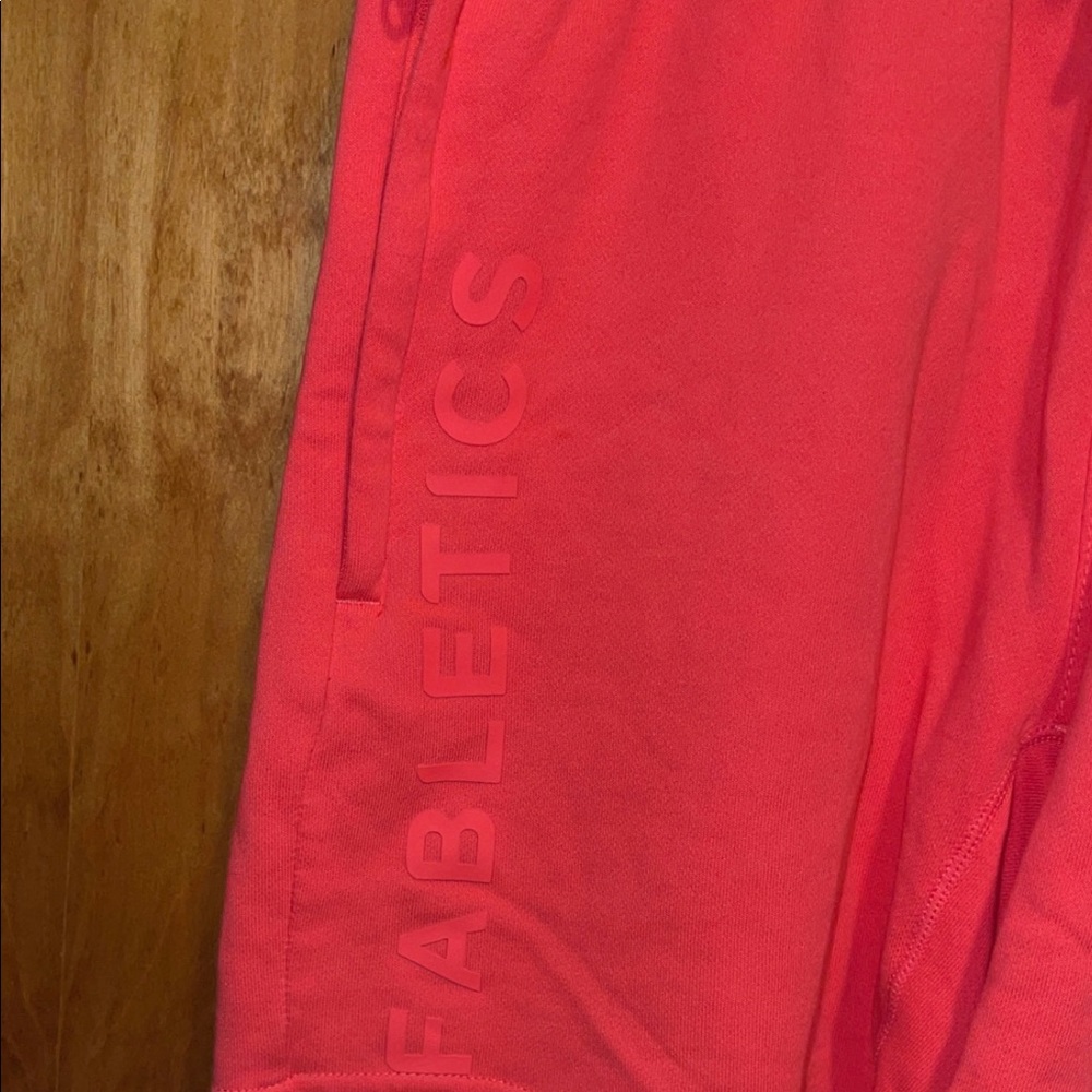 Fabletics Shorts - Picture 2 of 4